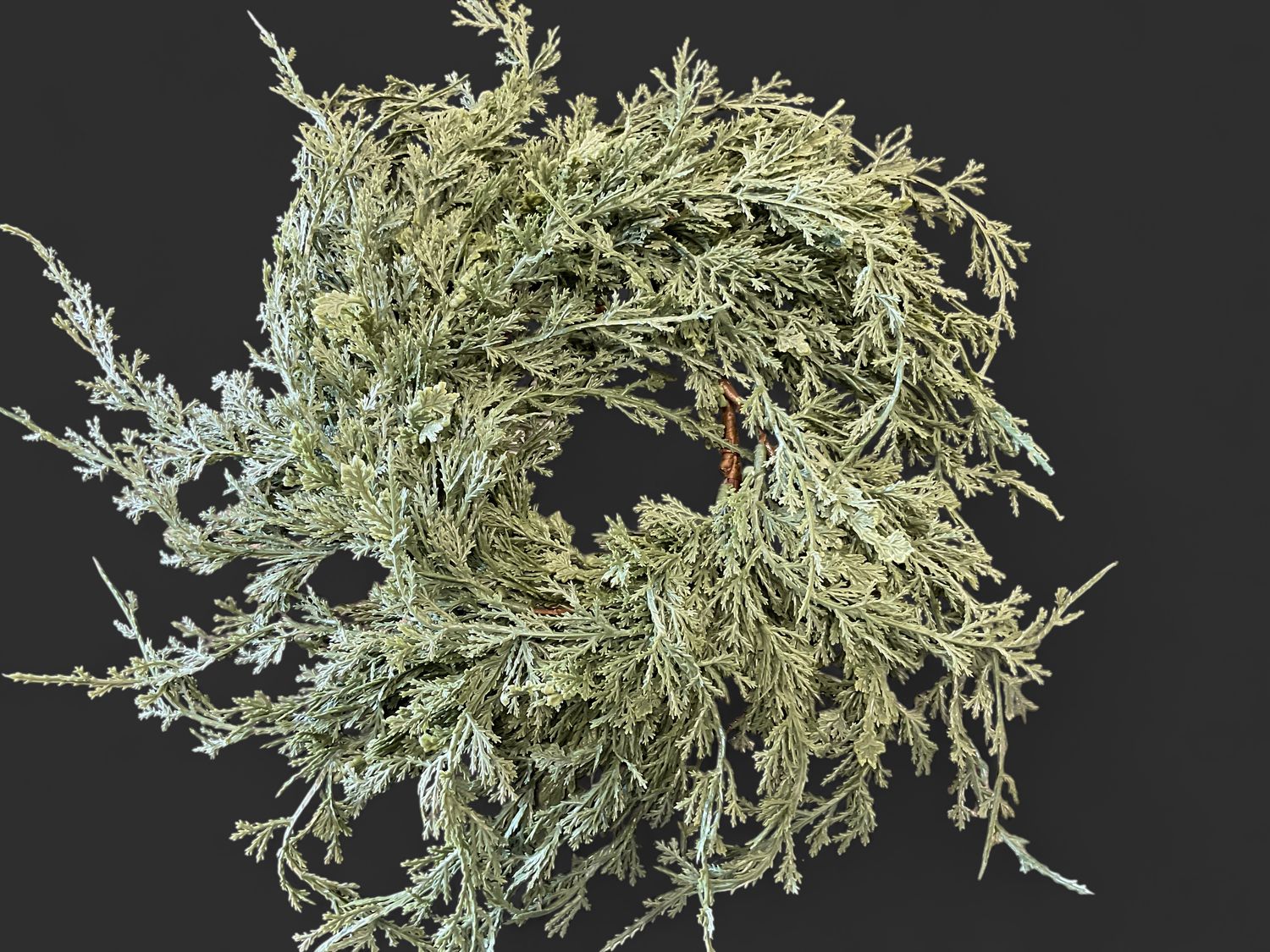 Dark green juniper candle ring