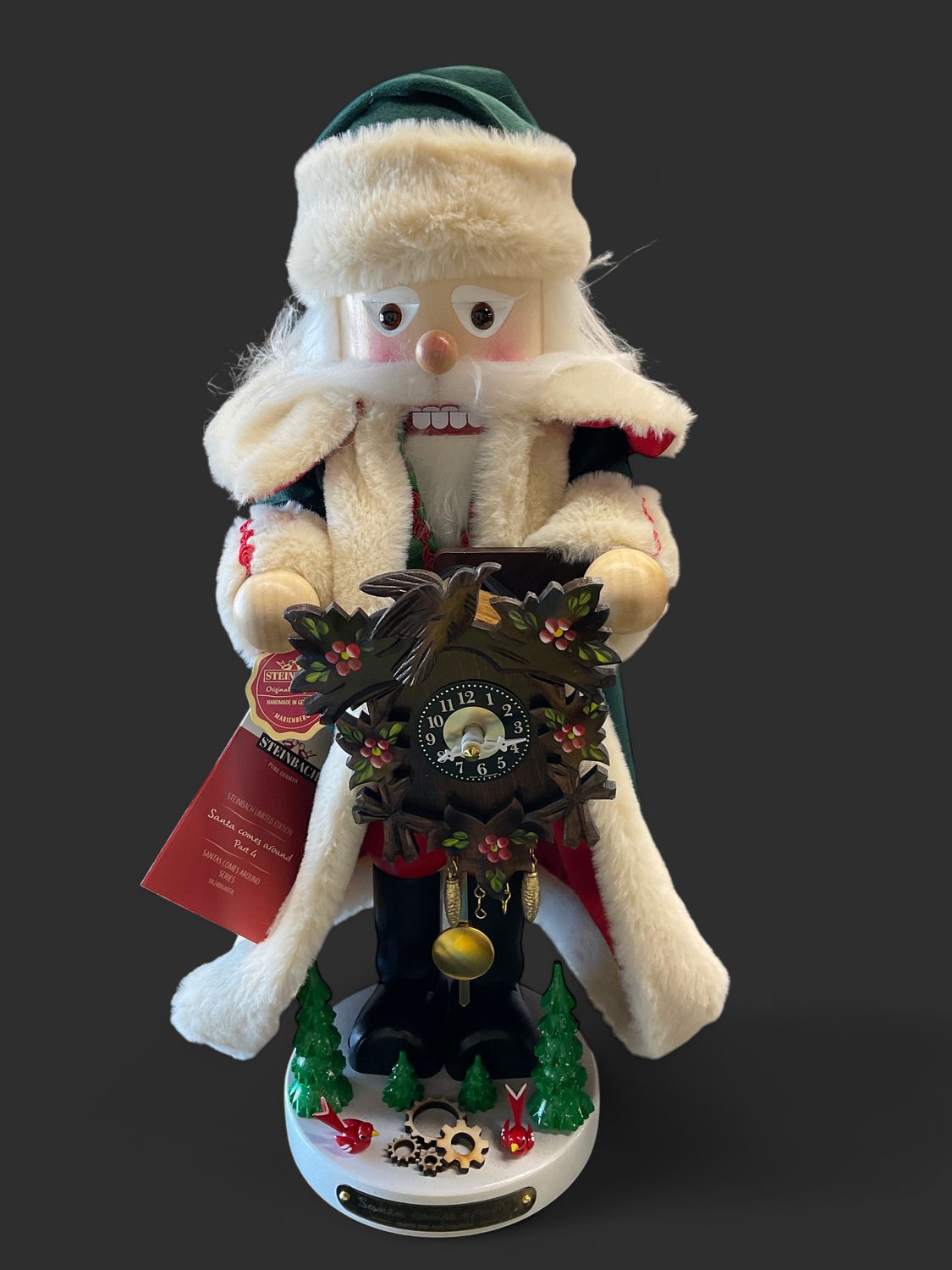 Cuckoo clock Santa