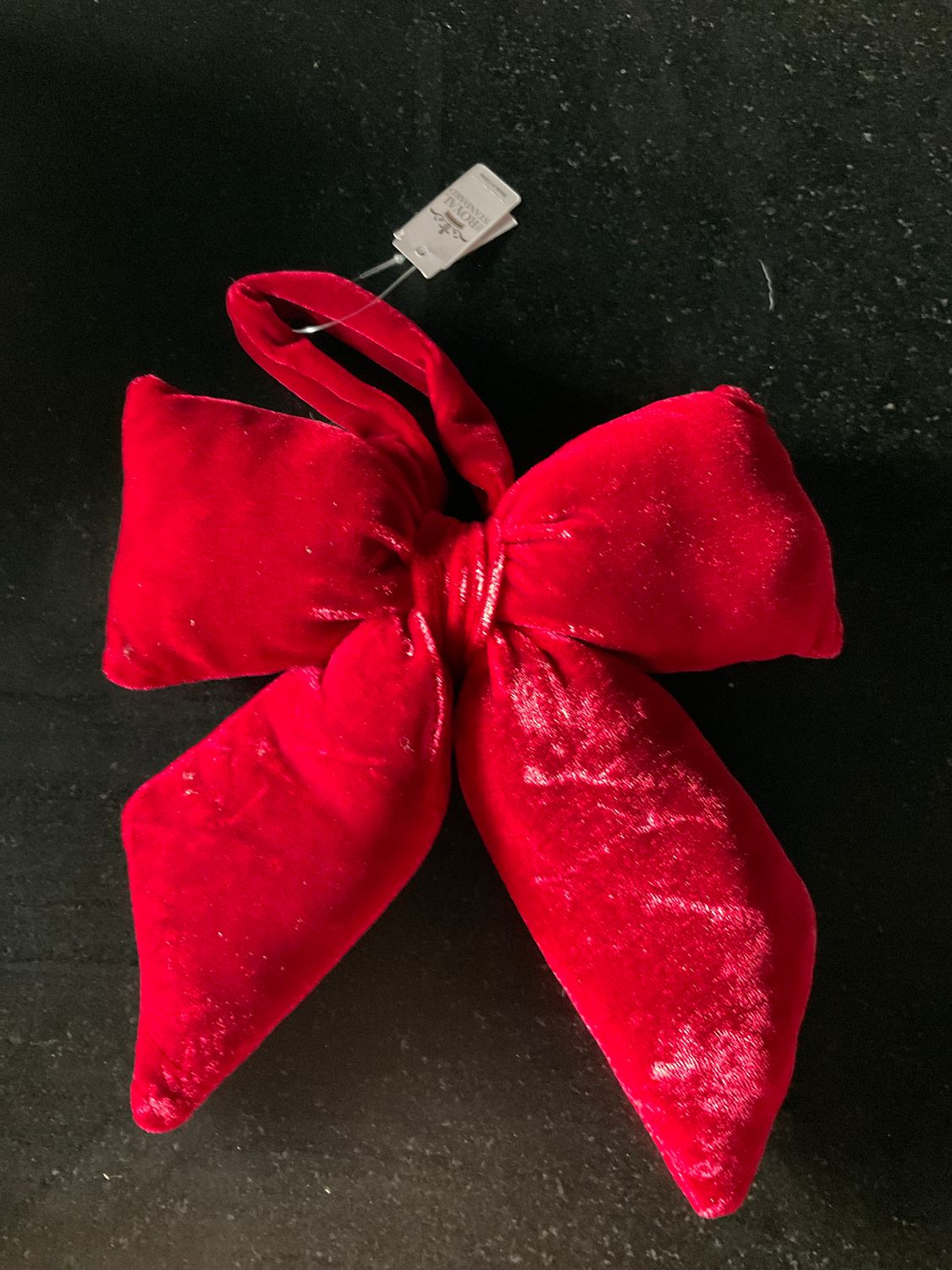 Bow Ornament, Color: Red