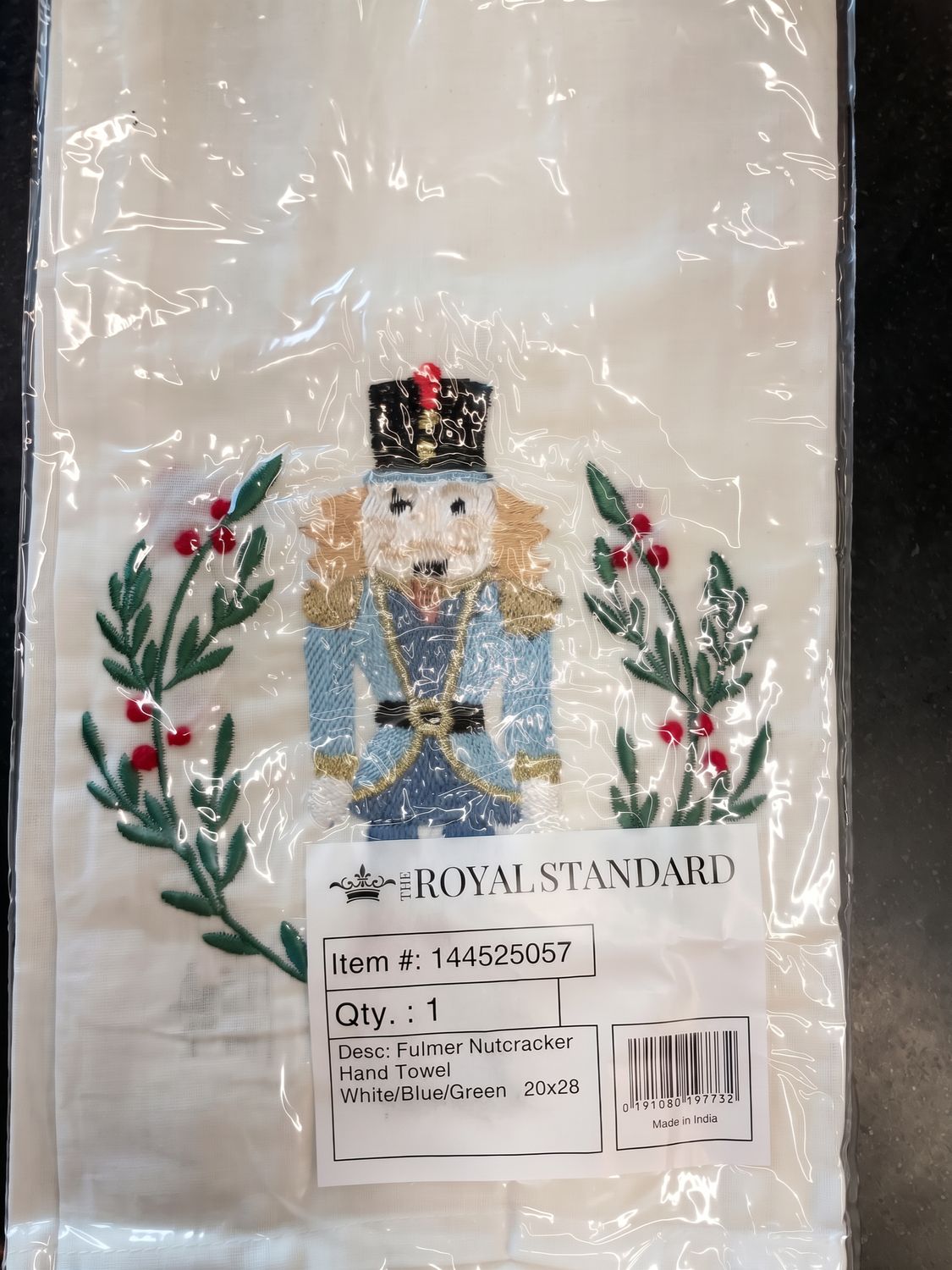 Fulmer nutcracker hand towel