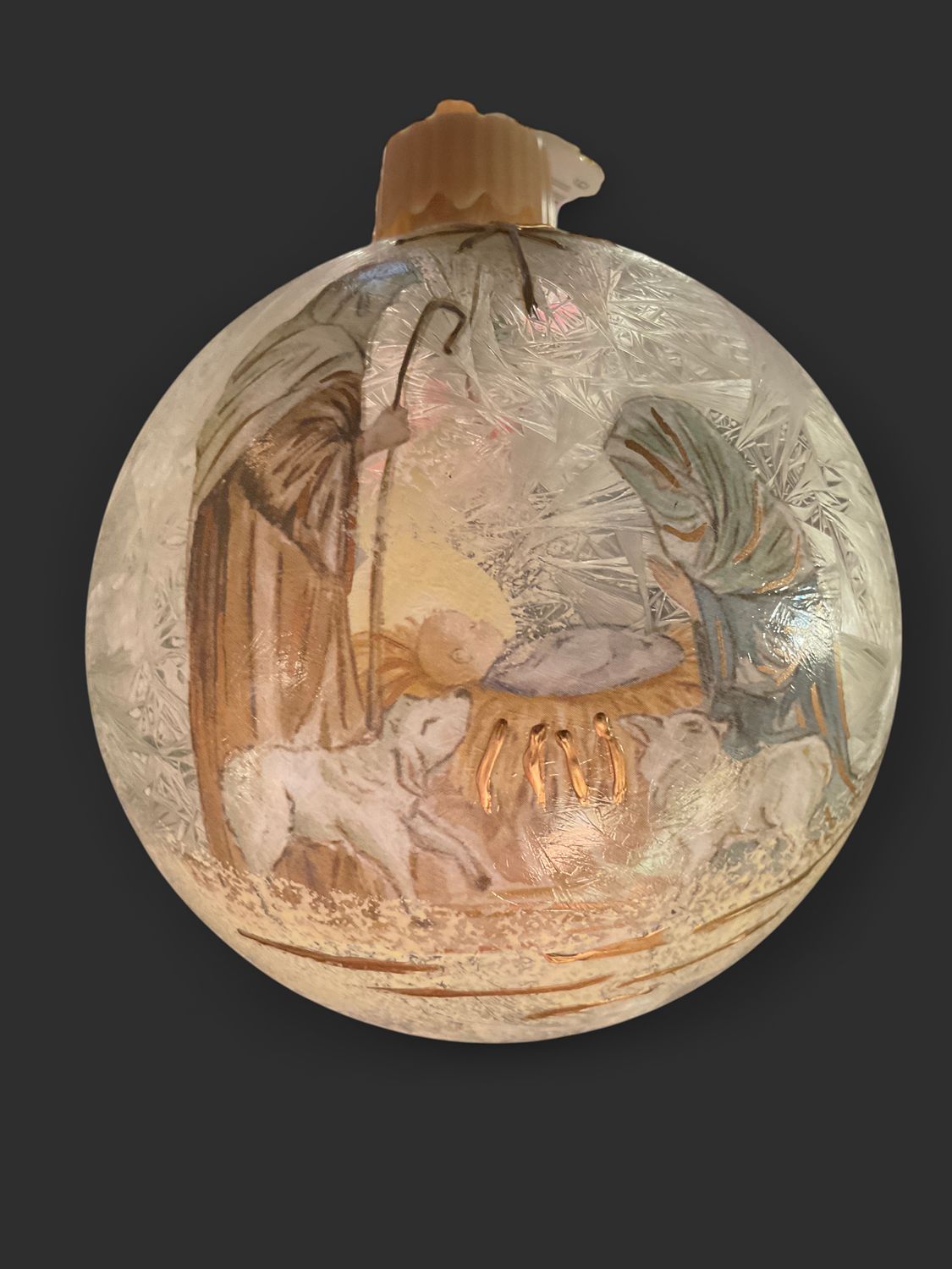 Joyful Melody light ornament