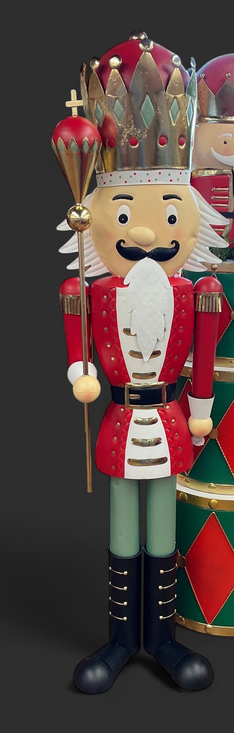 Metal regal Renaissance Nutcracker