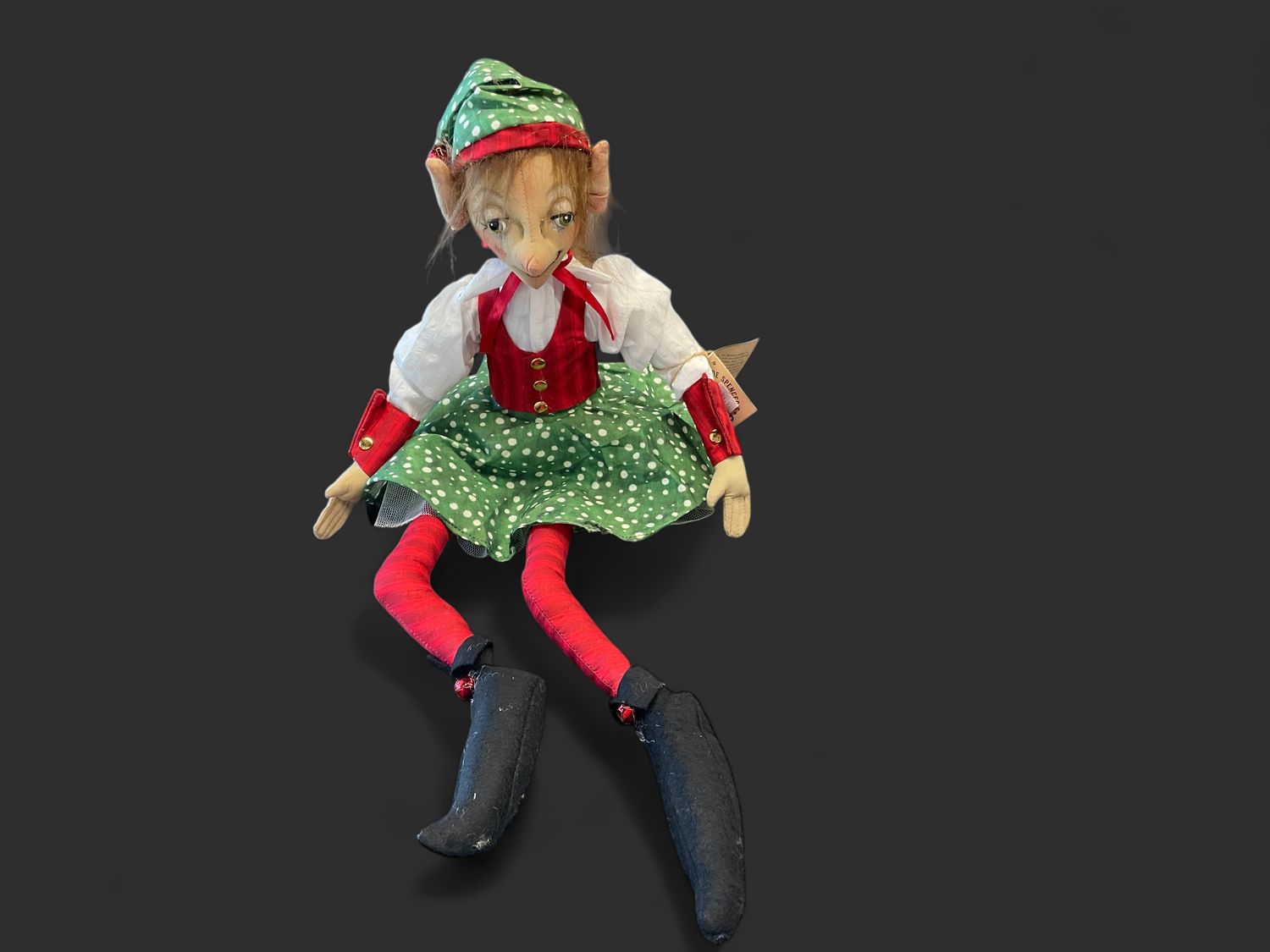 Elara figurine