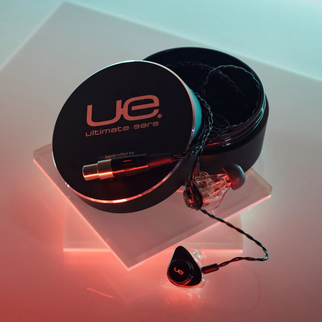 Ears Pro Ultimate Ears Ultimate Ears 18+ Pro 6-Driver Custom-Fit