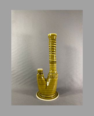 Bong Brown