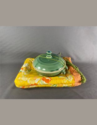 Latching/To Go/Picnic Baking Dish Blue With Insulated Carrying Bag