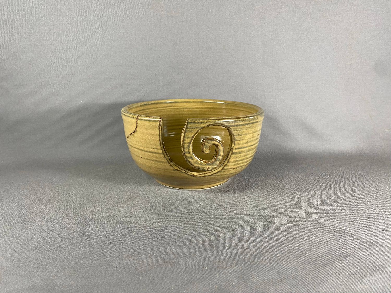 Yarn Bowl Broken Brown