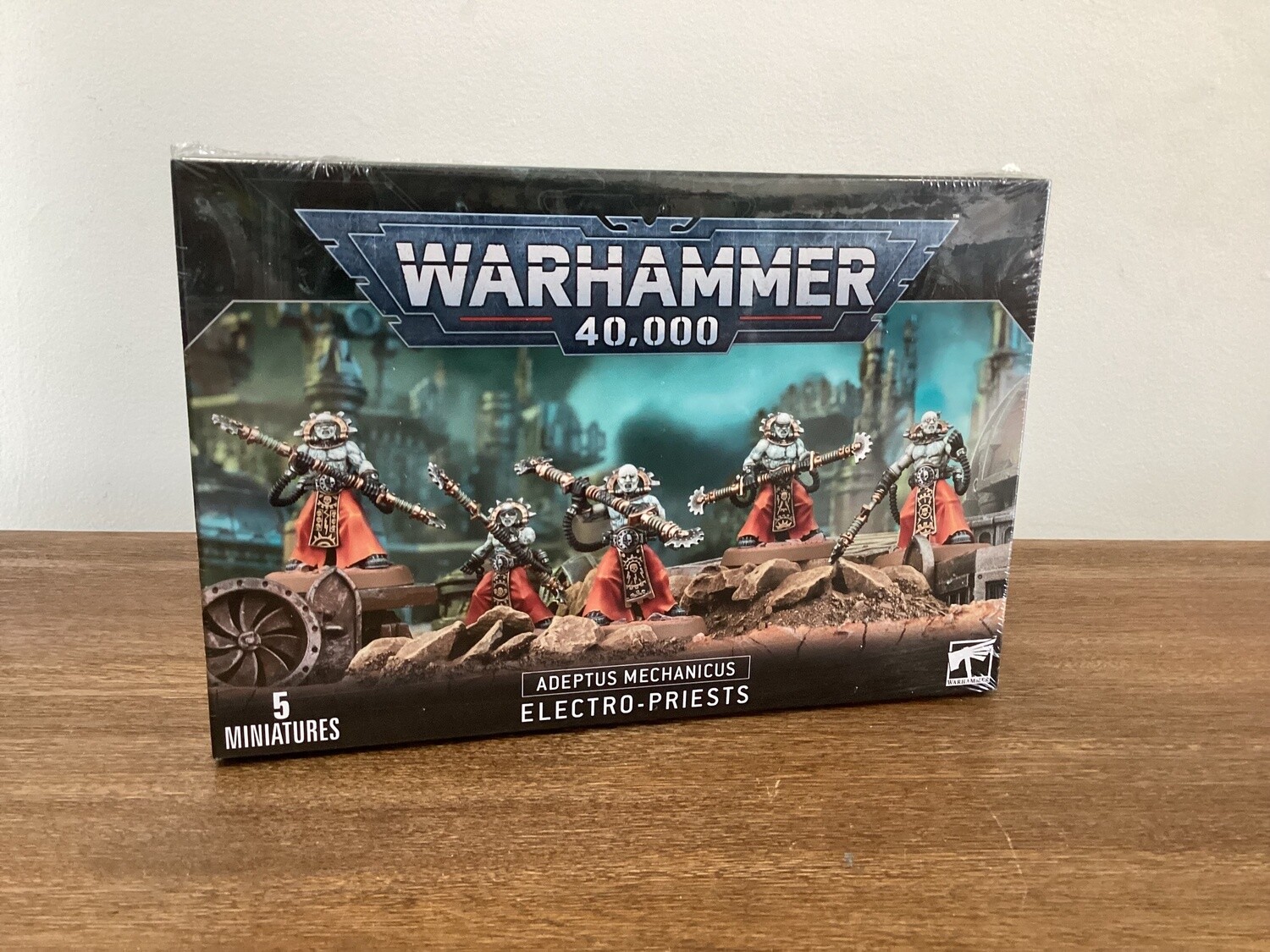 Adeptus Mechanicus Electro-priests