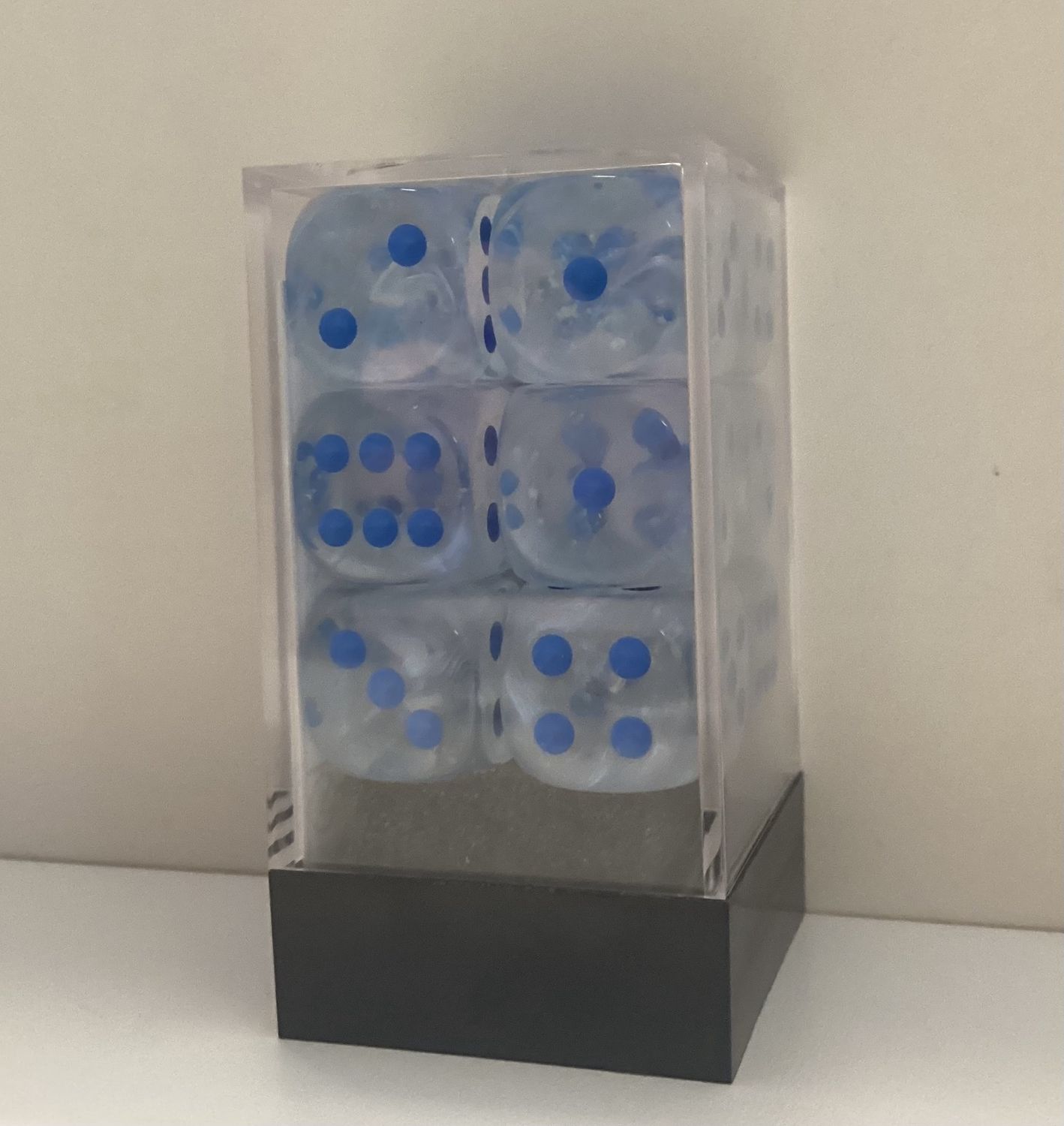 Chessex D6 Dice d6 mm Borealis Icicle/light blue