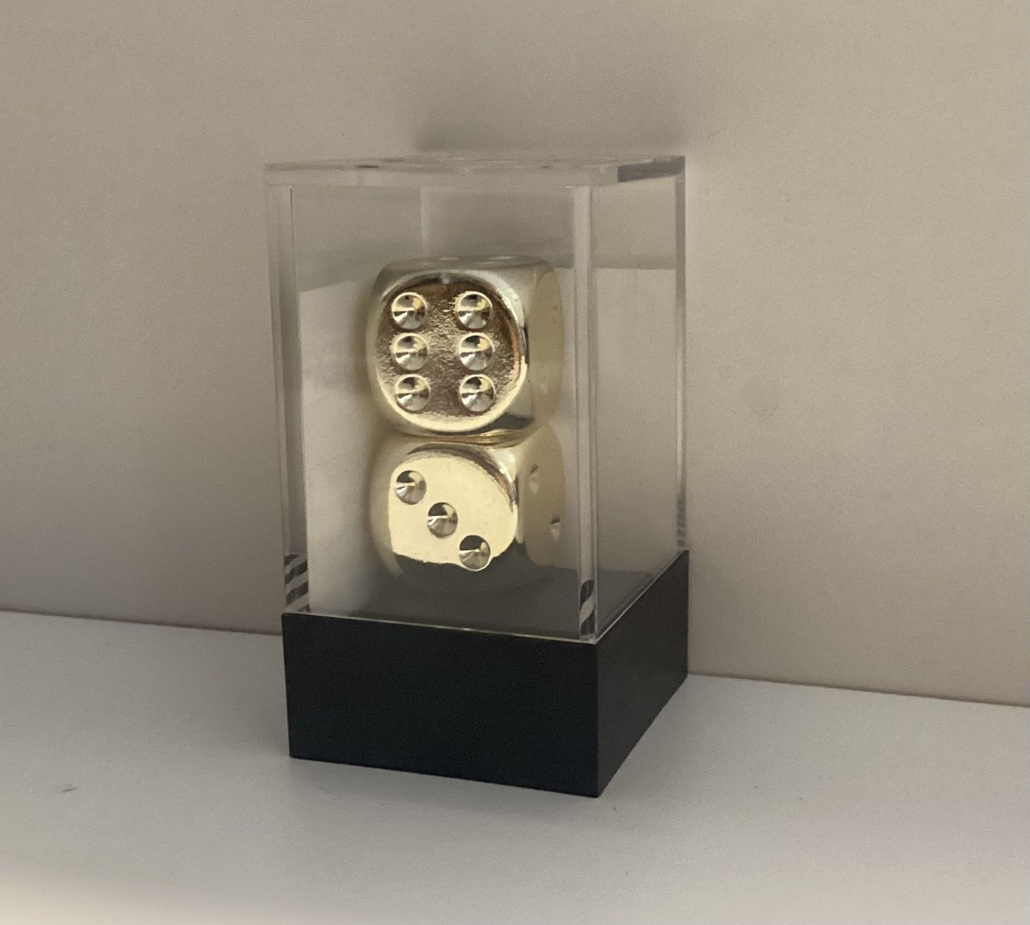 Chessex D6 Dice d6 mm 2 Gold Plated