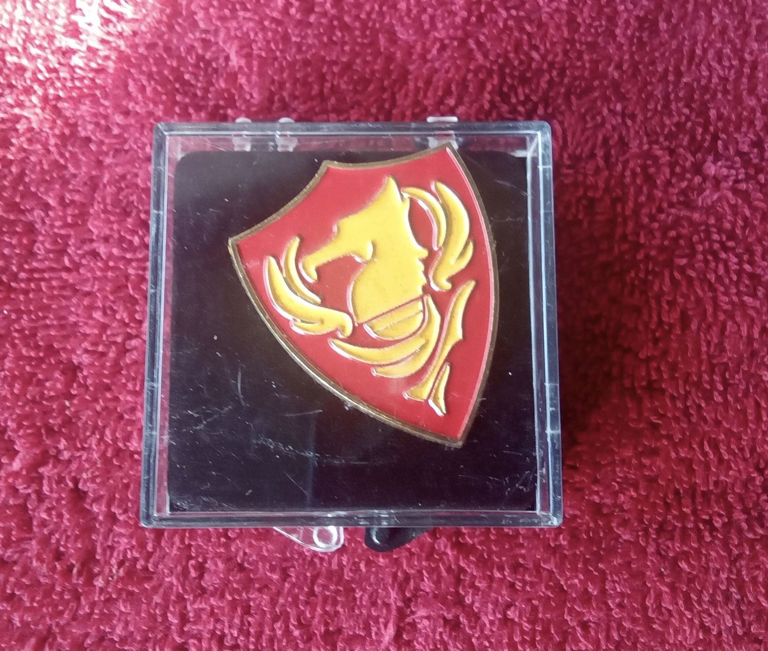 House Arano Battletech pin