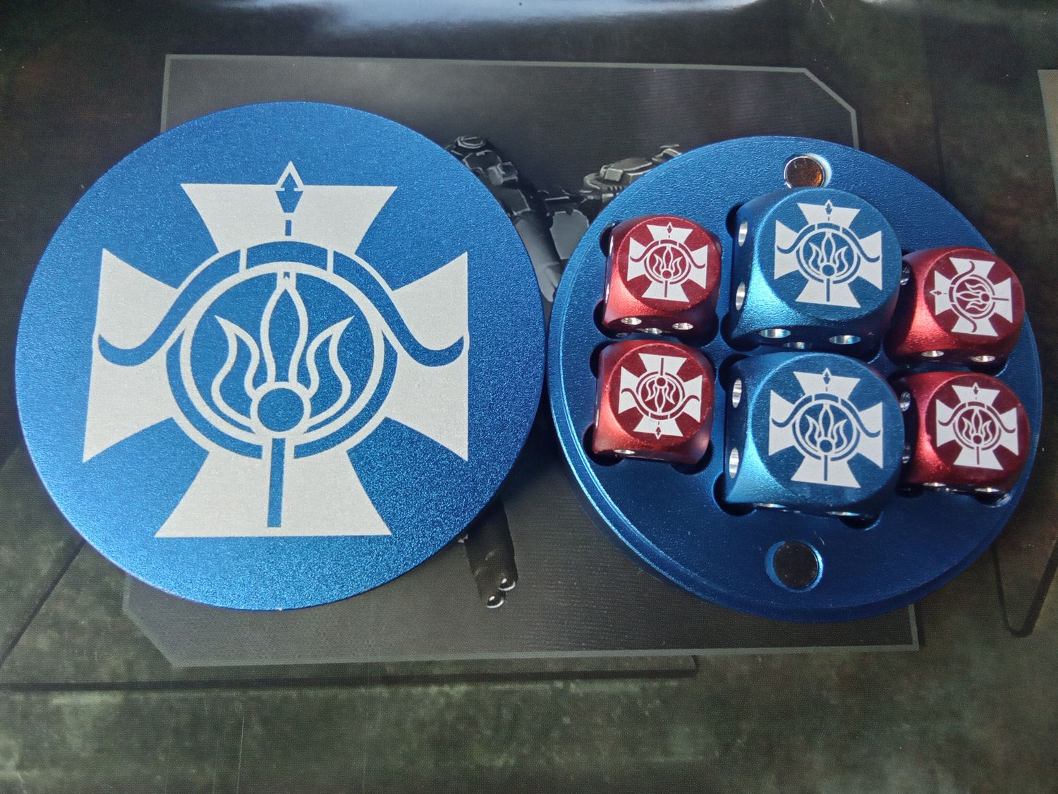 Tamar Pact Dice Puck