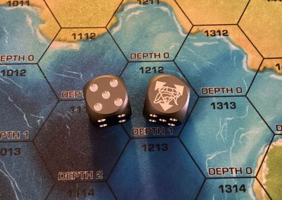 Dice pair Battletech Clan Diamond Shark