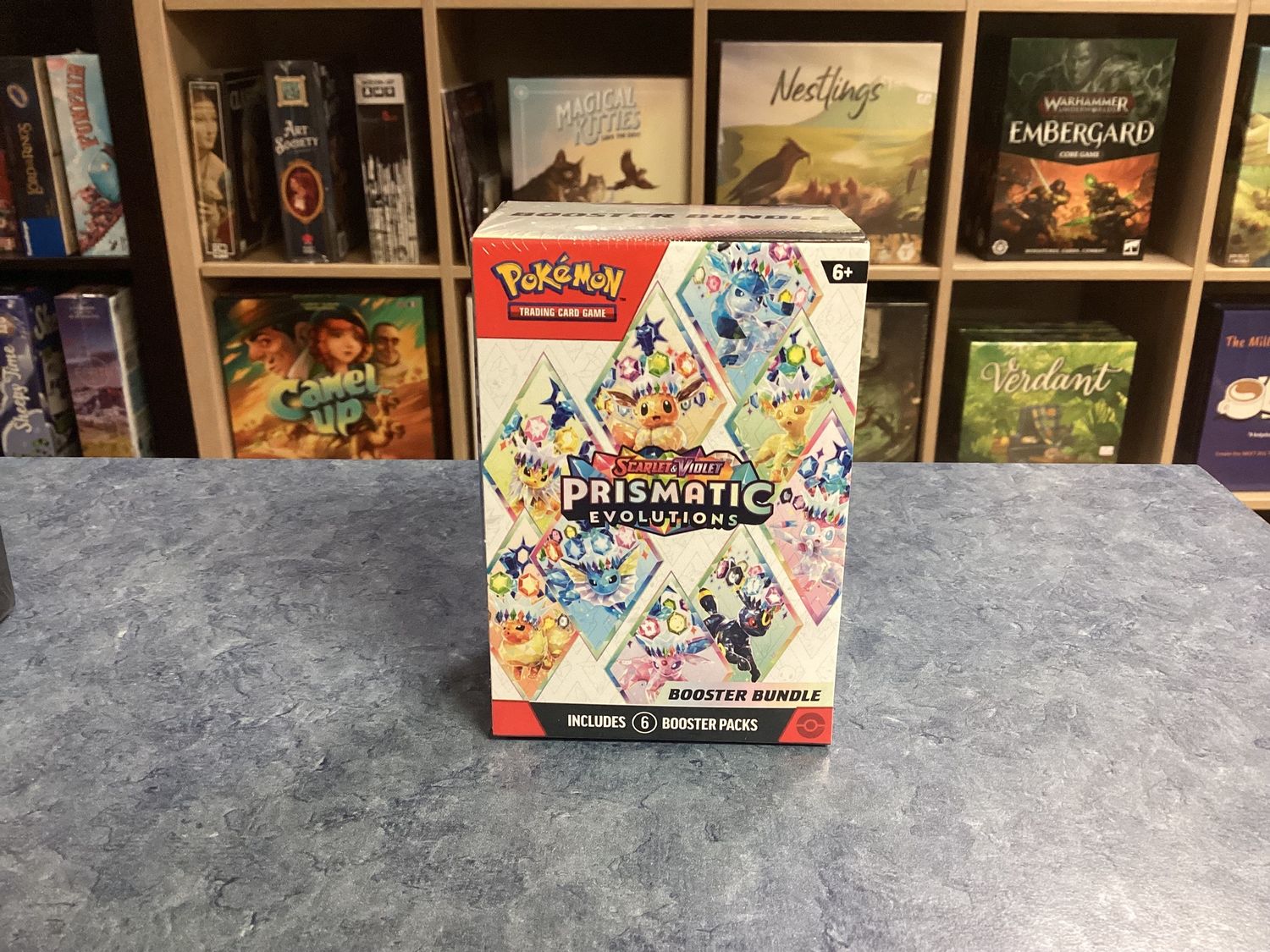 Pokémon Scarlet &amp; Violet Prismatic Evolutions Booster Bundle