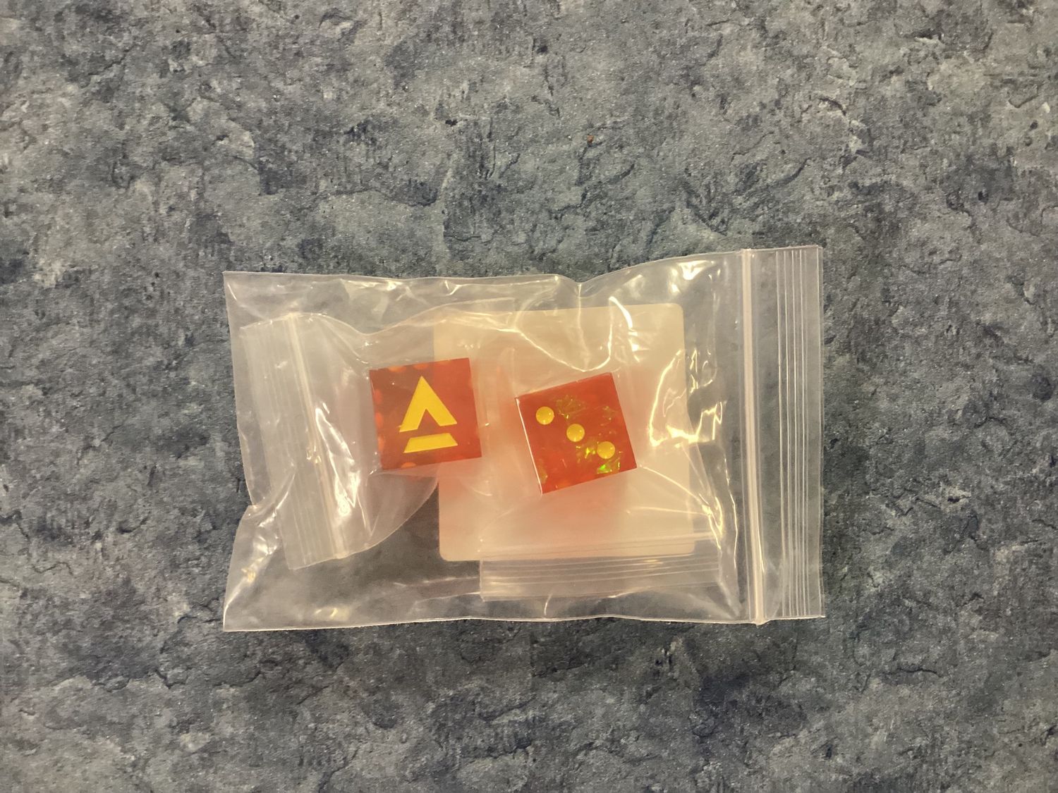 Laser Etched Chevron House Davion Dice Pair 18mm