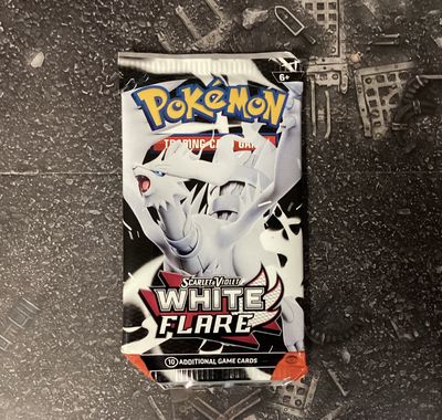 Pokemon TCG Scarlet &amp; Violet White Flare Booster Pack