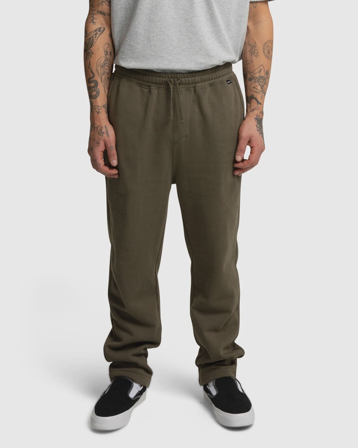 ESSENTIALS TRACKPANT