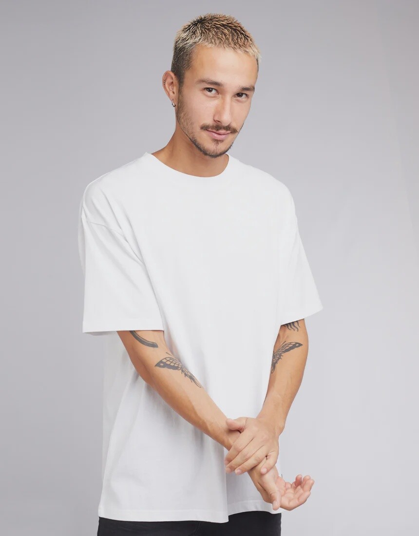 OVERSIZED TEE