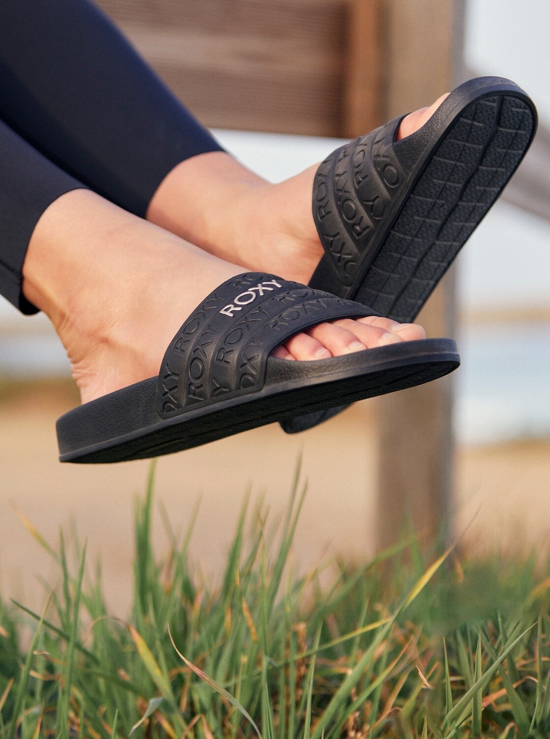 SLIPPY WATER-FRIENDLY SANDALS, Colour: BLACK/M GOLD, Size: 5