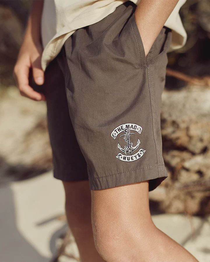 MAD HUEYS| SKULL ANCHOR YOUTH 14 “ VOLLEY SHORT