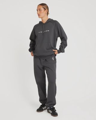 VOLCOM | GET MORE TRACKIE