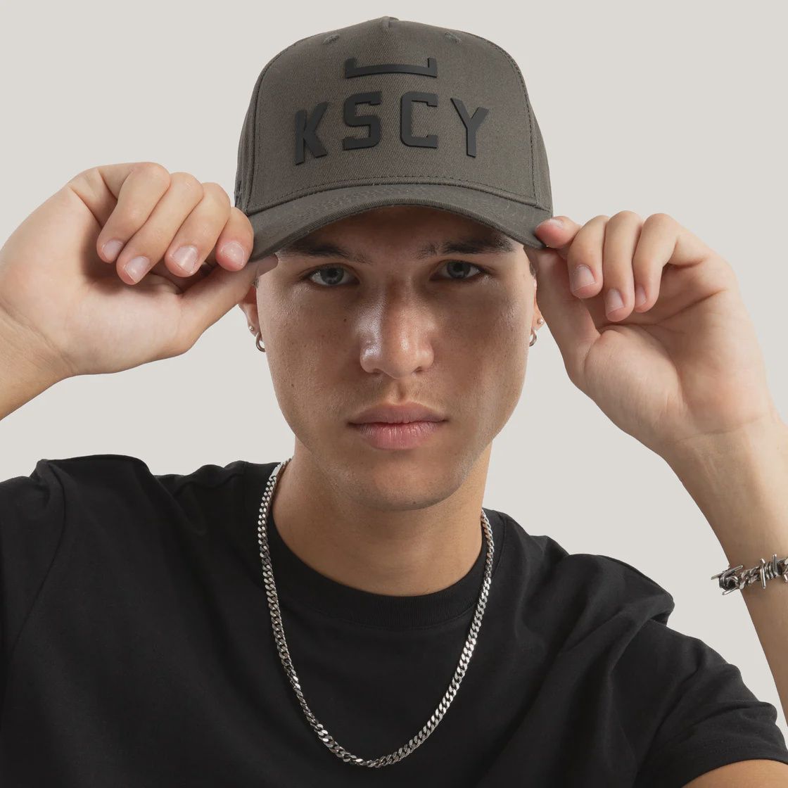 KISS CHASEY | DIVINITY CAP