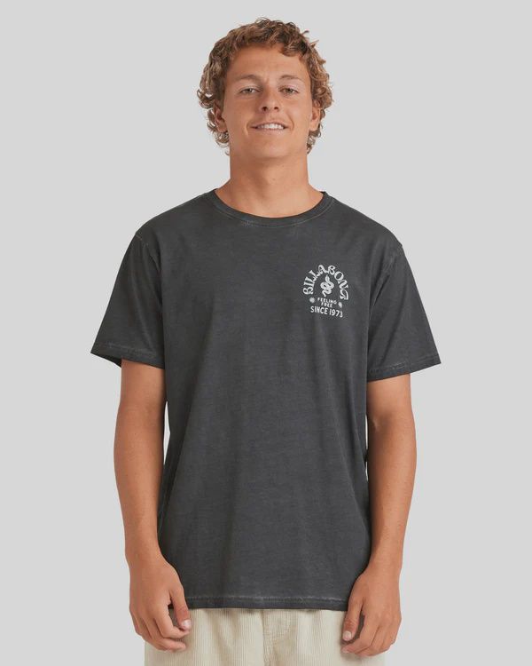 BILLABONG | MENS BIG WAVE SHAZ SHORT SLEEVE TEE, Colour: BLACK, Size: L