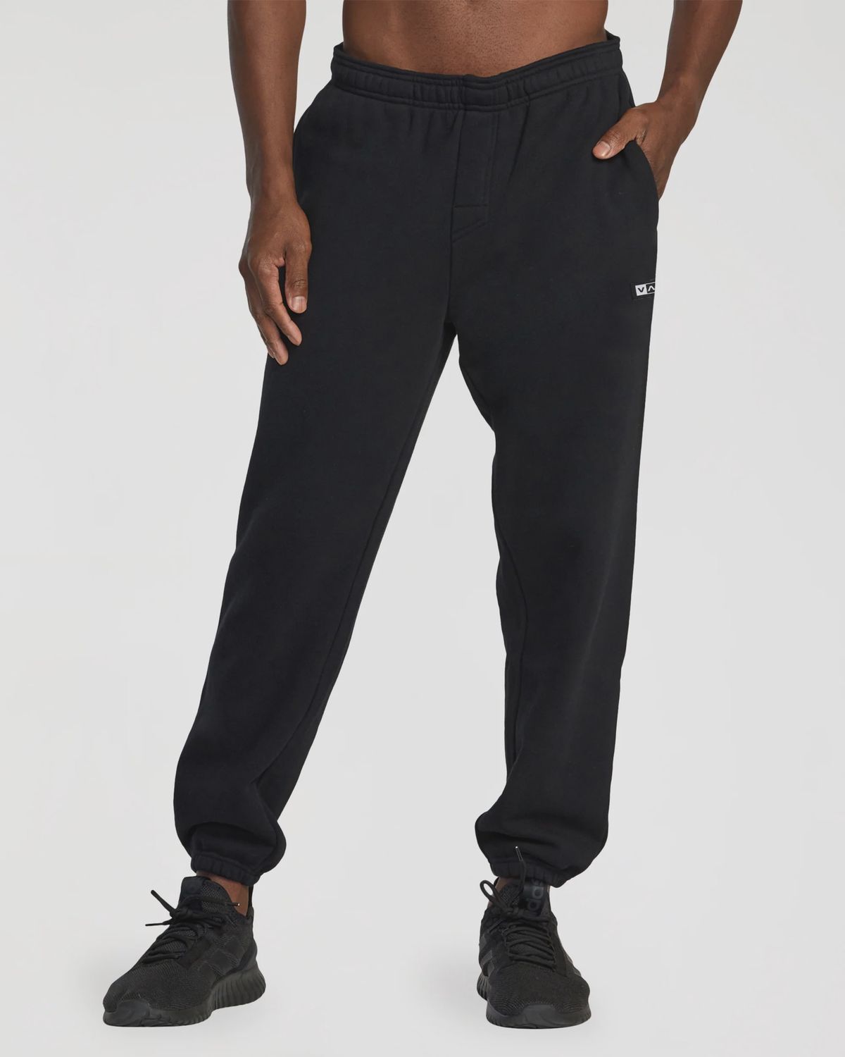 RVCA | MENS VA ESSENTIAL TRACK PANT, Colour: BLACK, Size: S