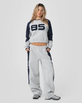RUSTY | WOMANS HARVEST CROPPED CREW NECK FLEECE
