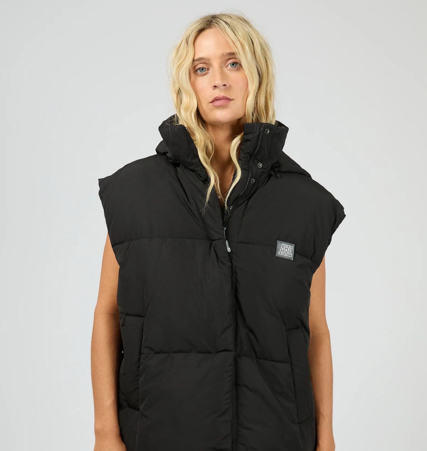 AAE ACTIVE | WOMANS ELEVATE PUFFER VEST