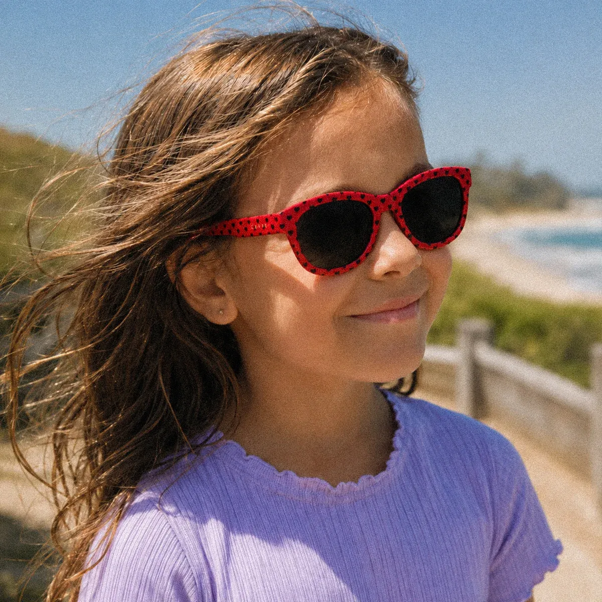 CARVE | CALI JUNIOR - KIDS GLOSS RED HEARTS FRAME WITH GREY LENS