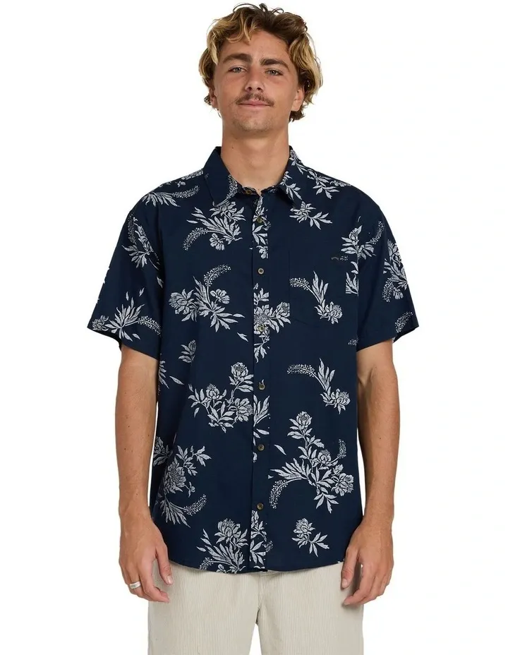 BILLABONG | MENS SUNDAYS SHORT SLEEVE SHIRT, Colour: TRUE NAVY, Size: S