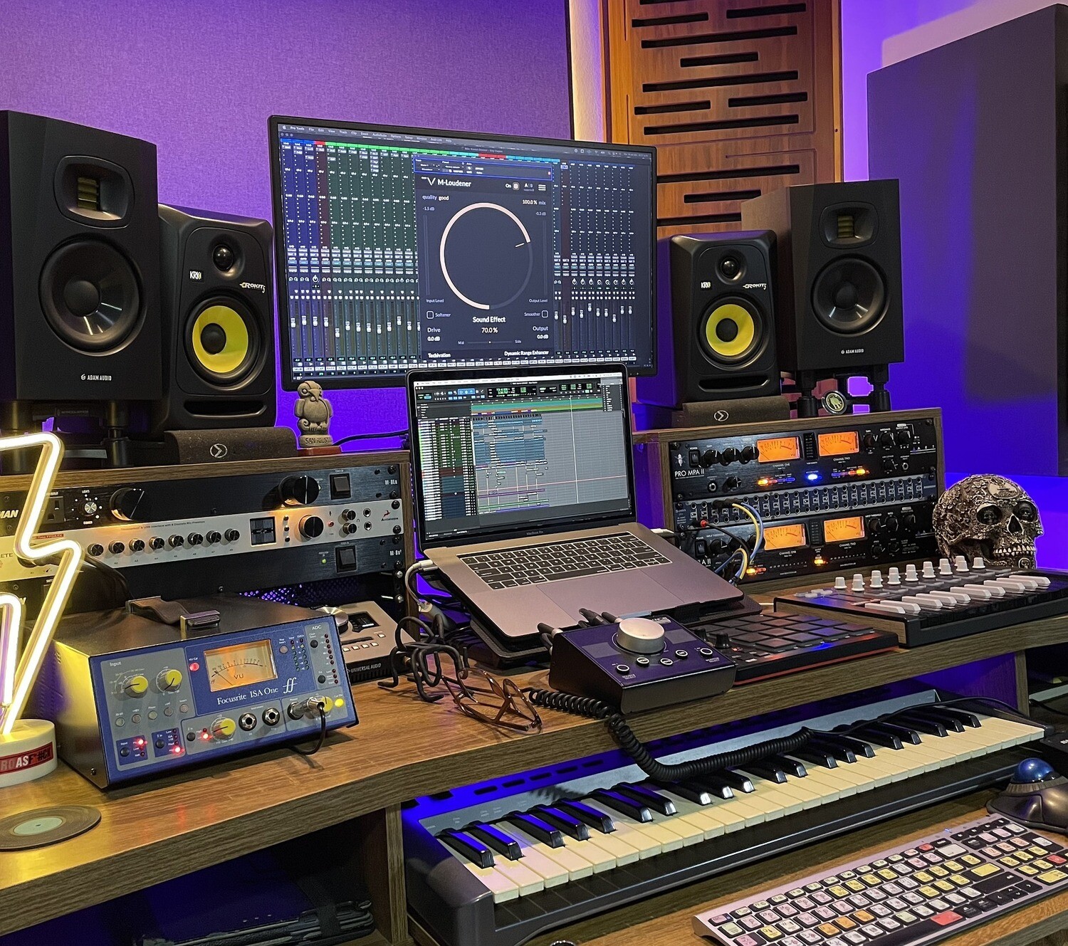 Mix , Mastering