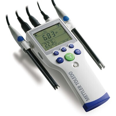 Combination handheld measuring instrument SevenGo Duo SG23-FK5
