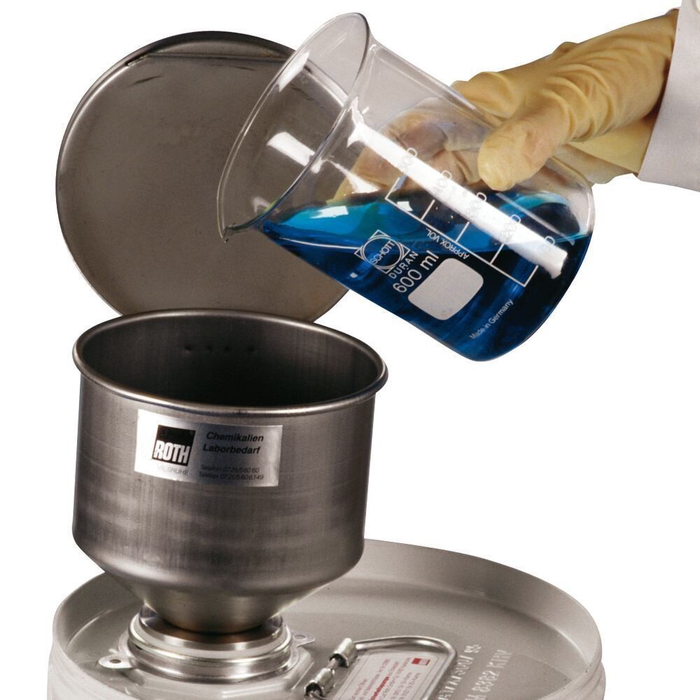 Safety funnel for high shape barrels, 1 piece