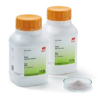 Quartz, fine, cryst., 0.4-0.8 mm, 20 kg, plastic packaging.