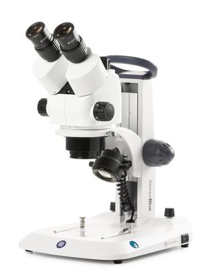 Stéréomicroscope StereoBlue SB.1703 Trioculaire avec zoom EVO 0,5 - 5,5x et support à crémaillère avec LED 3 W