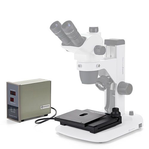 Éléments chauffants avec contrôleur PID pour le montage d&#39;un microscope sur table de microscope. Disponible uniquement avec les microscopes neufs et départ usine