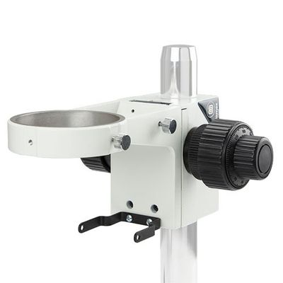 Supporto per testa NexiusZoom con ADD-ON fine e grossolano per supporti a colonna NZ.9000 / 9005 / 9015 / 9017 / 9020/ 9030. Disponibile solo con i nuovi microscopi