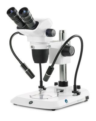 Microscopio biocular estéreo NexiusZoom NZ.1702-PG con ocular WF10x/23 mm, brazo de luz LED doble y trípode de columna