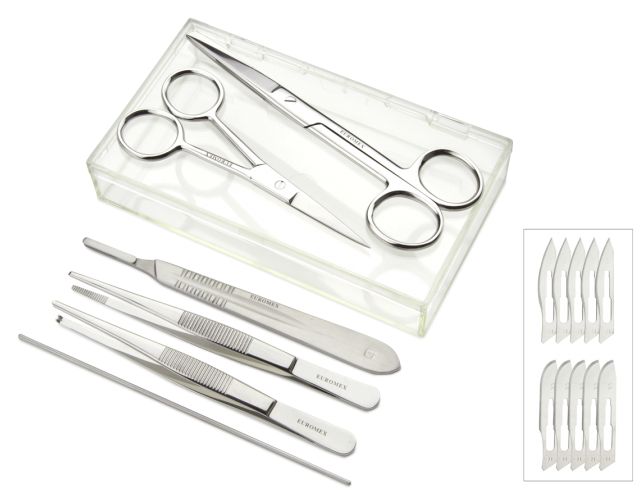 9-piece preparation set for Koi in plastic box