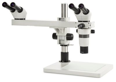 Serie DZ DZ.1104 Microscopio estereoscópico con dos cabezales binoculares de 20º y aumentos de 8 a 80x