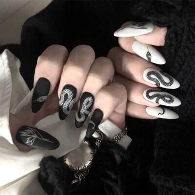 Press-on Nails &quot;Serpentes Noctis&quot;