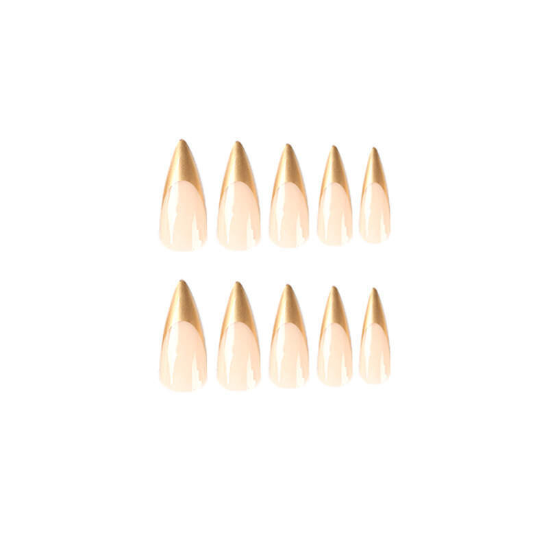 Press-on Nails "Literally a Gold Digger"