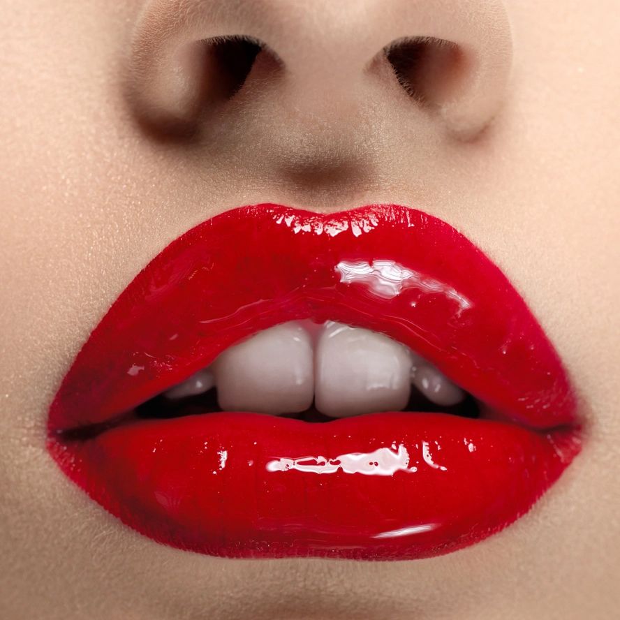 Jolie Beauty | Electric Lip Gloss &quot;Vampyre&quot;
