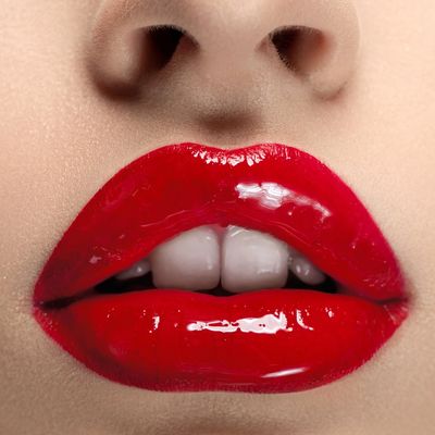 Jolie Beauty | Electric Lip Gloss &quot;Vampyre&quot;