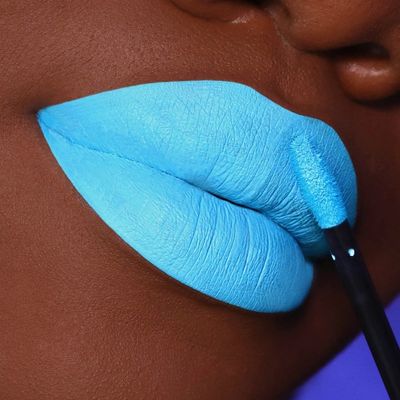 We Make-Up | EVER Liquid Lipstick "Piruw Sky"