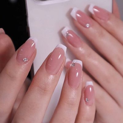 Press-on Nails &quot;French Raindrops&quot;