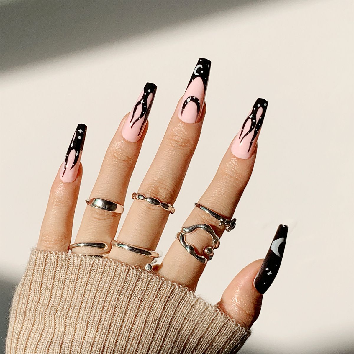 Press-on Nails &quot;To the Moon and Back&quot;