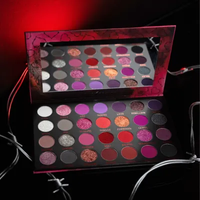 Jolie Beauty | Eyeshadow Palette &quot;Tainted&quot;